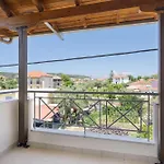 דירה Almyra Residences