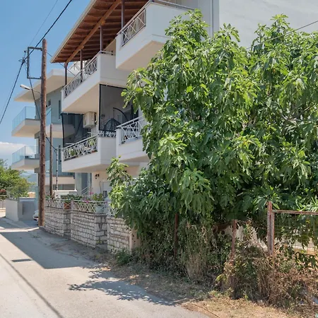 アパート Almyra Residences *